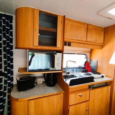 אוהל מפואר Ella's Camper Fontinhas