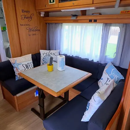 Luxury tent Ella's Camper