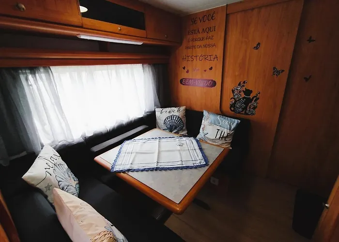 Ella's Camper Campo de lujo *